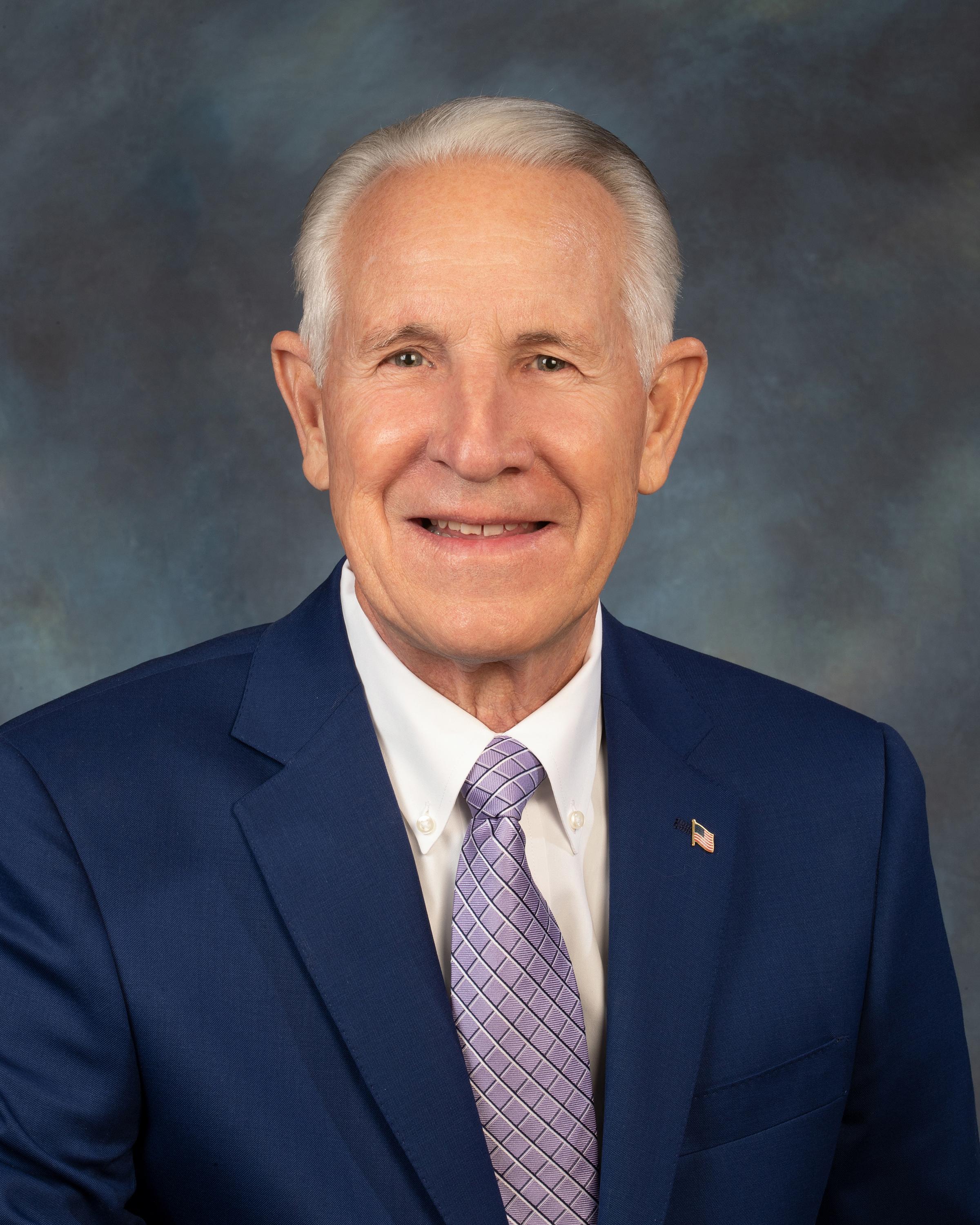 Ken Mann headshot